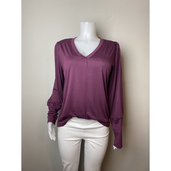 F. Sundance Top M Red Blouse Long Sleeve V Neck High Low NWT $78 - Picture 7 of 11